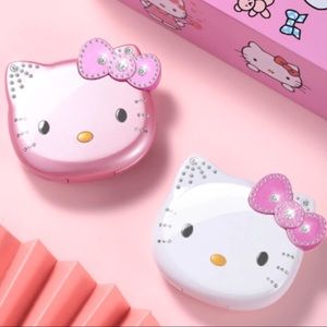 hello kitty flip phone